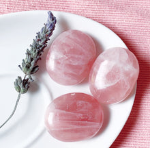 Load image into Gallery viewer, Rose Quartz Palm Stone
